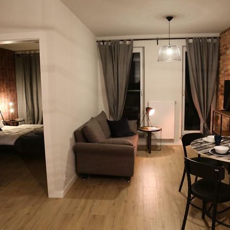 كراكوفيا Concept Red Apartment المظهر الخارجي الصورة